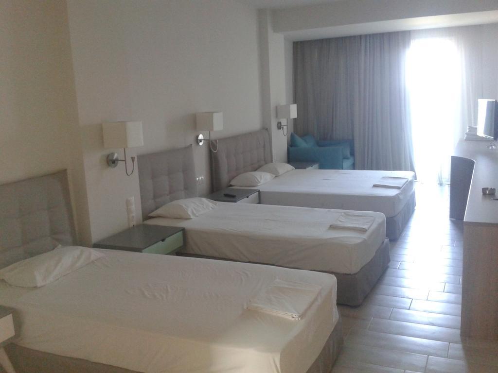 Hotel Kakanakos Loutrá Oraías Elénis Rom bilde